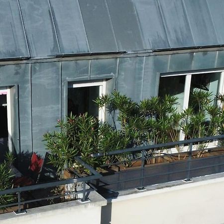 Studio Avec Terrasse Proche Des Transports. Issy-les-Moulineaux Exterior foto