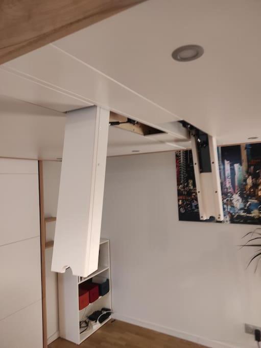 Studio Avec Terrasse Proche Des Transports. Issy-les-Moulineaux Exterior foto