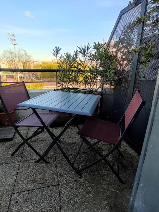 Studio Avec Terrasse Proche Des Transports. Issy-les-Moulineaux Exterior foto