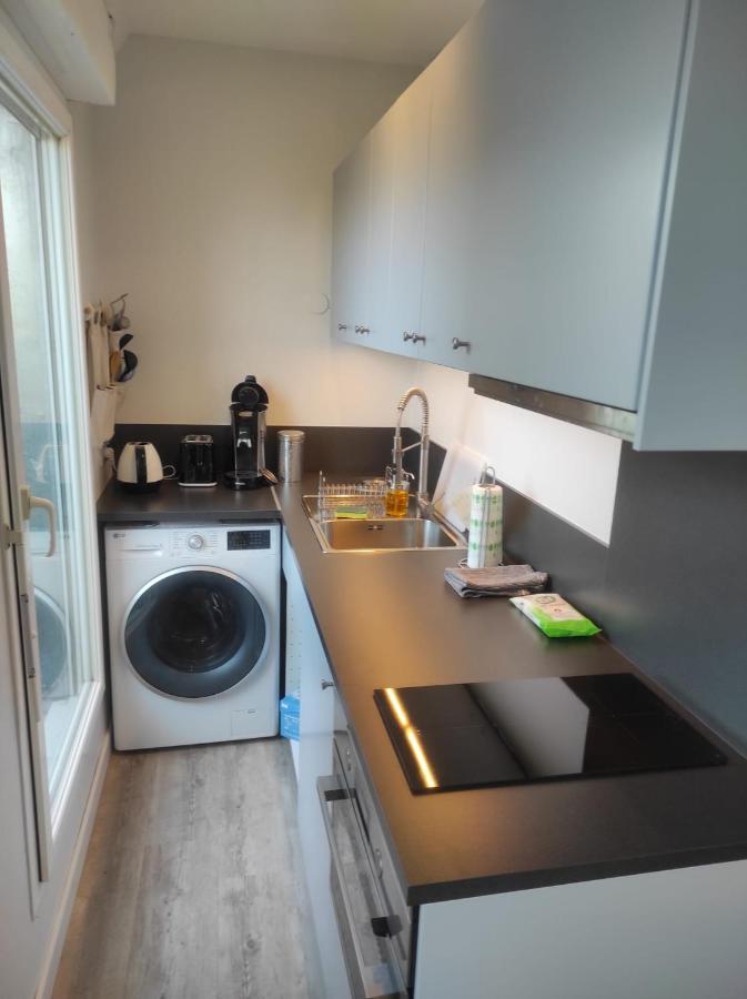 Studio Avec Terrasse Proche Des Transports. Issy-les-Moulineaux Exterior foto